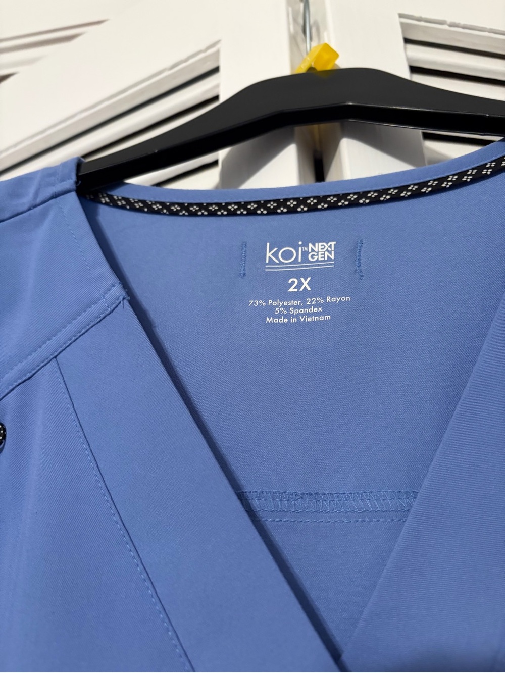 koi™ Next Gen Women's Scrub Top - Blue, 2X